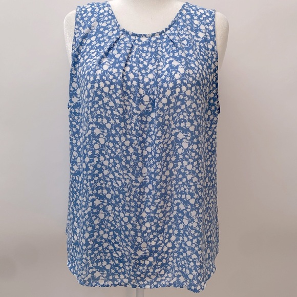 Baby’s Breath print blue tank - Picture 1 of 4